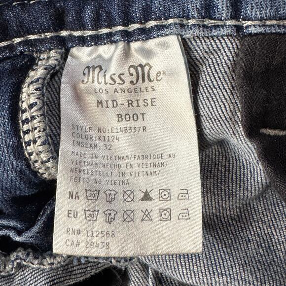 Miss Me SZ 26 Mid-Rise Boot Jeans Distressed Whiskered Stretch Zip-Fly Pockets - Picture 11 of 12